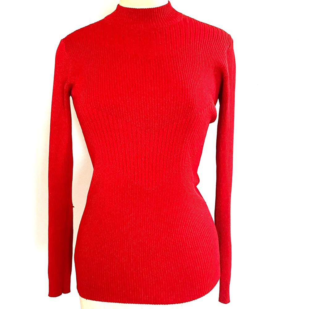 Vintage red turtle neck